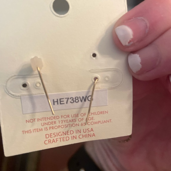 Gold hoop drop earrings - Picture 2 of 3